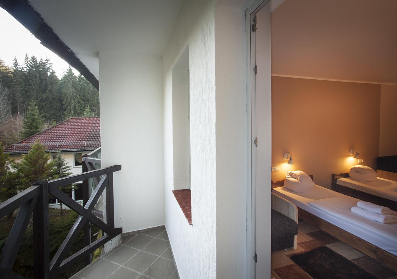 Hotel Las Piechowice エクステリア 写真