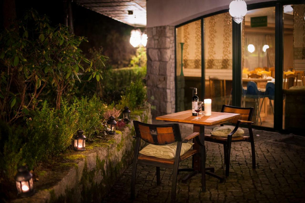 Hotel Las Piechowice エクステリア 写真