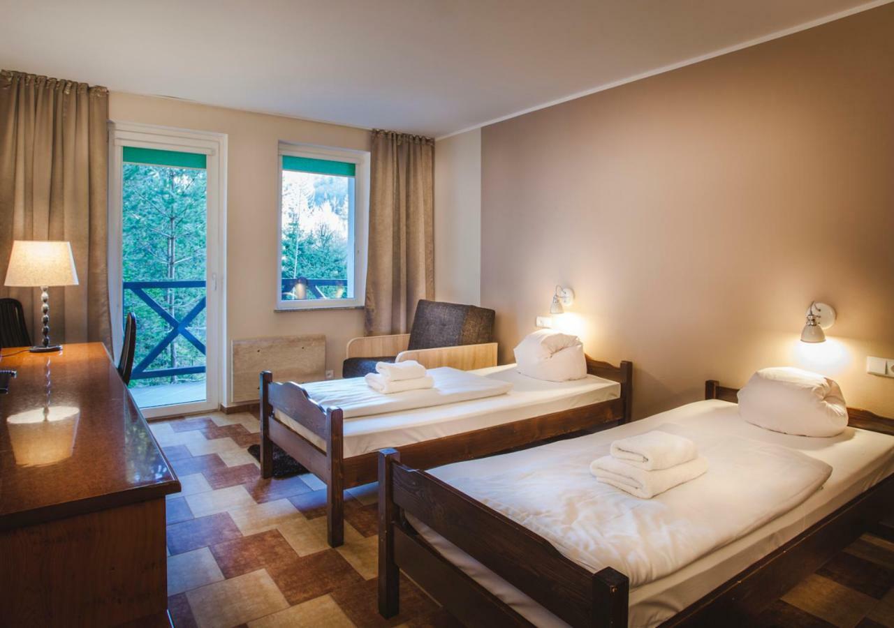 Hotel Las Piechowice エクステリア 写真