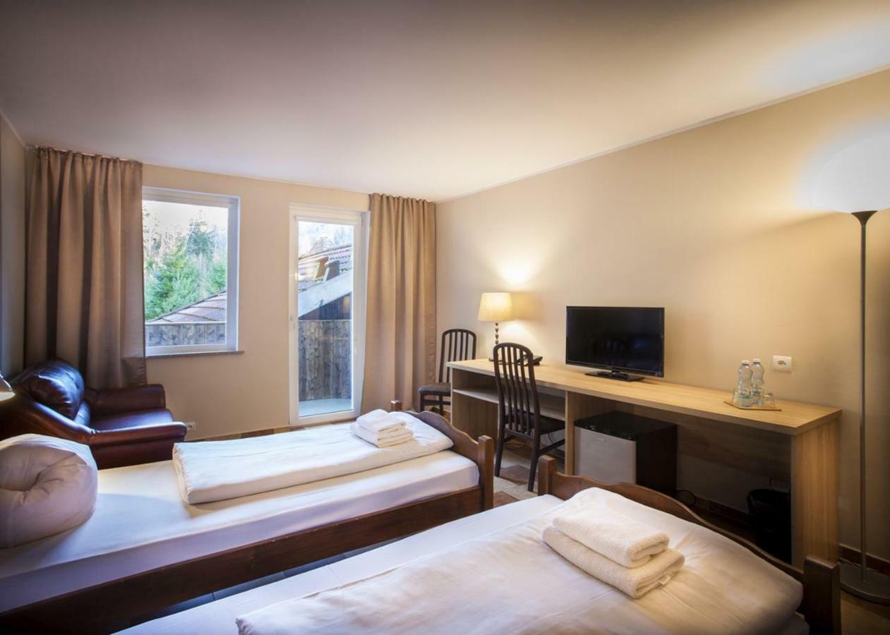 Hotel Las Piechowice エクステリア 写真