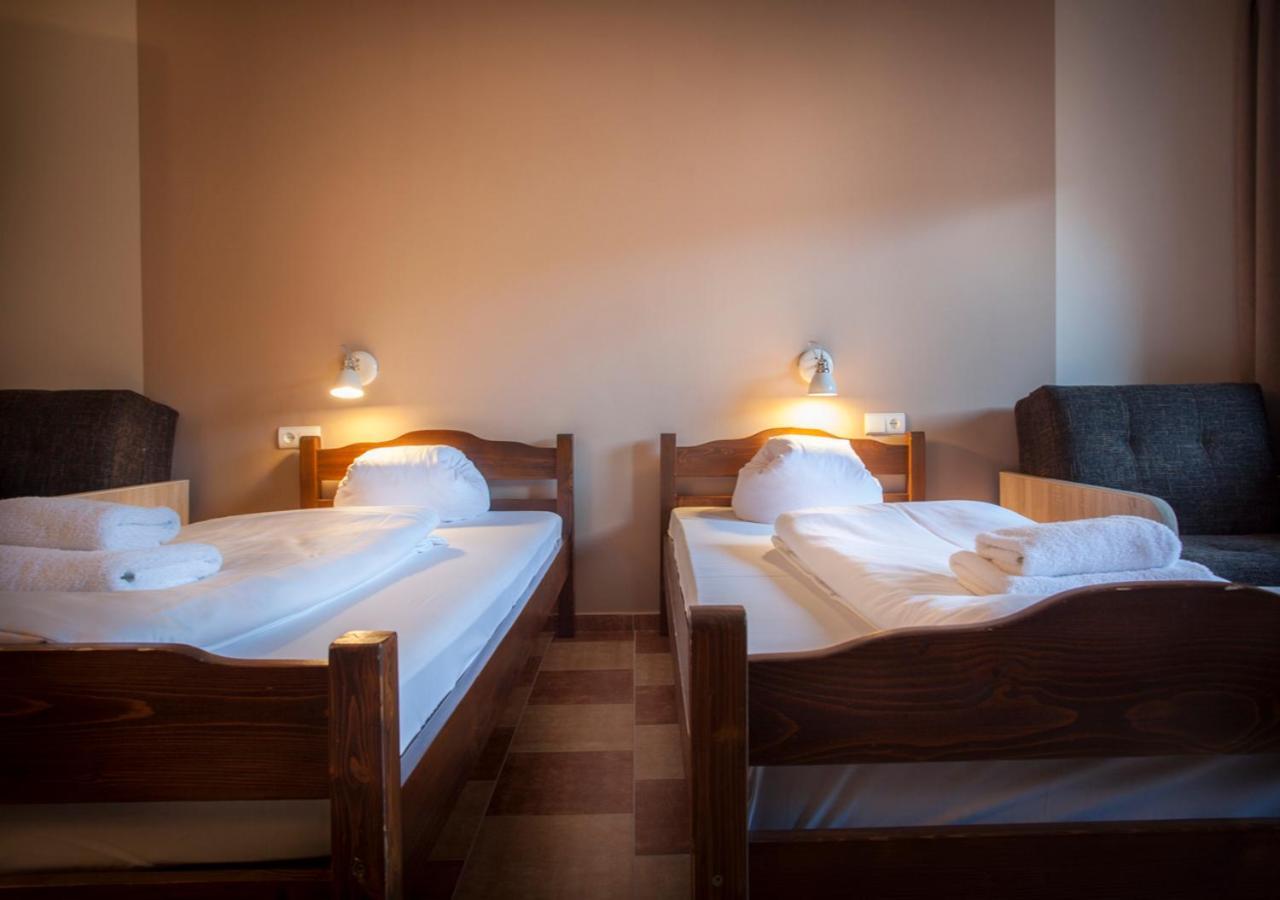 Hotel Las Piechowice エクステリア 写真